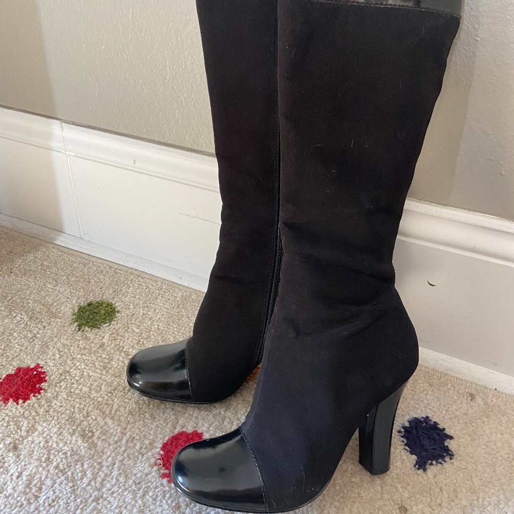 LIKE NEW Tahari black tall boots